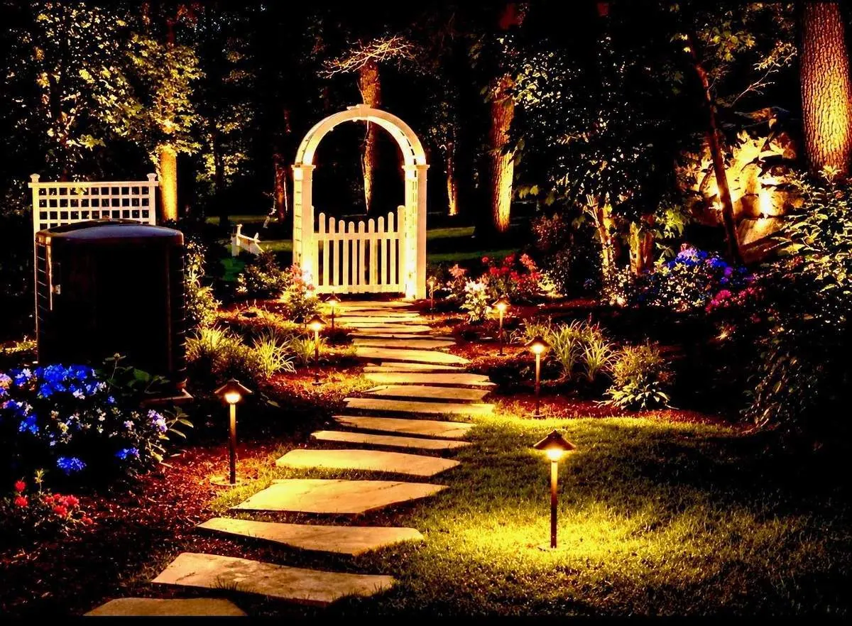 Landscape lighting design - NH Seacoast